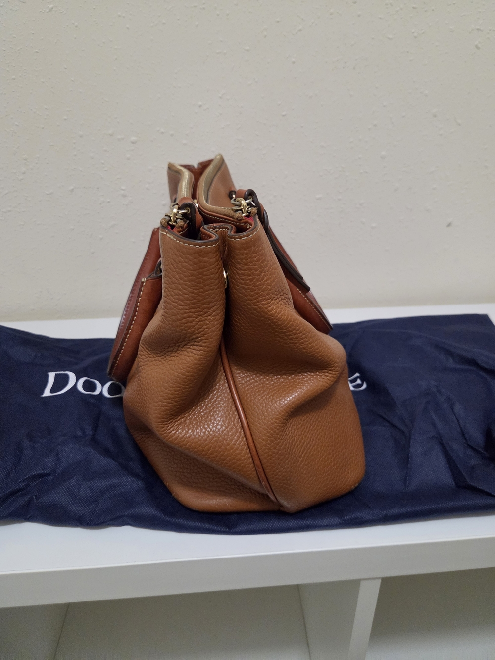 Dooney & Bourke Willa Satchel in Pebble Leather Natural - Picture 3 of 8